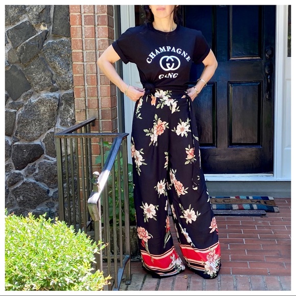 GORGEOUS BLACK FLORAL PRINT WIDE LEG PANTS - Picture 5 of 15